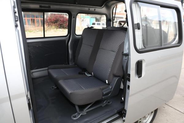 創業致富好幫手，皮實耐造經濟實用，價格也親民，詳解五菱之光