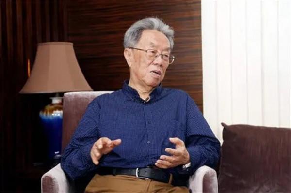 86歲的王蒙:在髮妻追悼會上,像個孩子一樣失聲痛哭 86歲的王蒙:在髮妻追悼會上,像個孩子一樣失聲痛哭