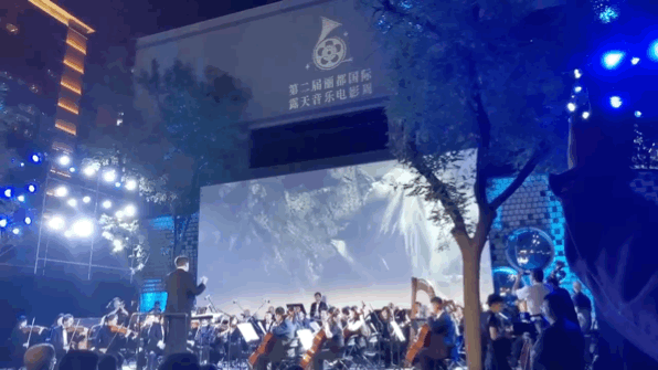 “十一”去哪兒玩?來朝陽,豐富多彩的文化活動嗨不停! “十一”去哪兒玩?來朝陽,豐富多彩的文化活動嗨不停!