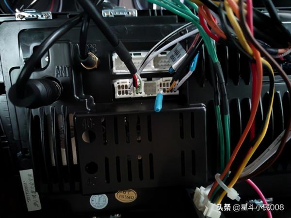 自己動手？艱辛的汽車音響改裝之路