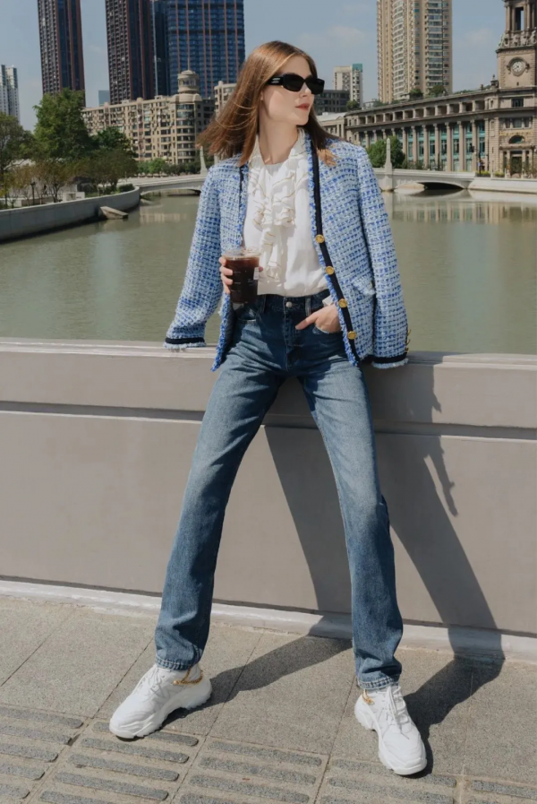 再冷也要穿牛仔褲？進來學江疏影的穿搭秘籍