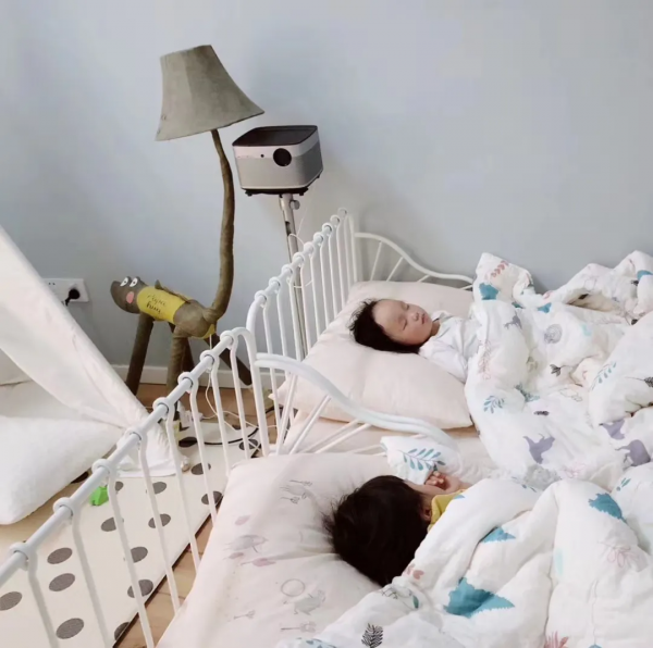 她家的小戶型改造太讚了！1間房秒變4間，生三胎都夠住