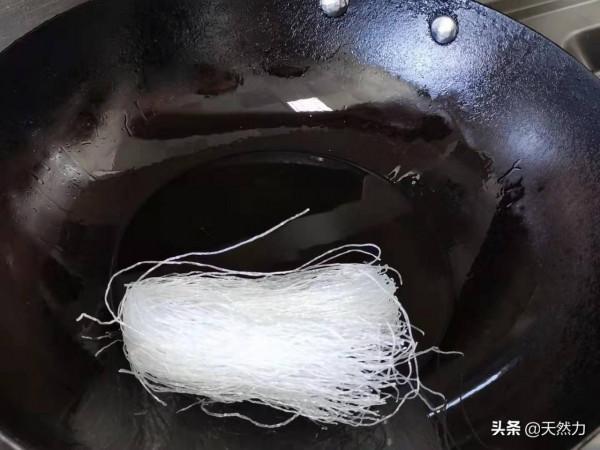 難怪飯店的螞蟻上樹那麼好吃，原來做法和我們的完全不同，收藏哦