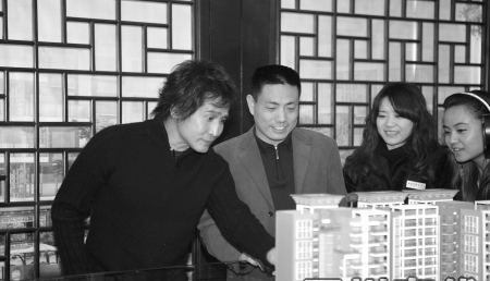 定居內陸的港臺明星，各有各的企圖，有人慘遭封殺，有人星途坦蕩