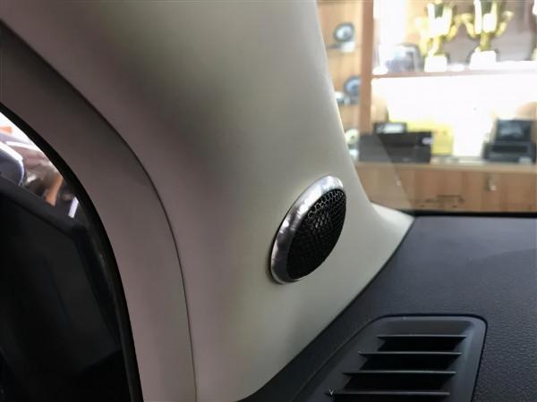 日產軒逸音響改裝詩芬尼S62兩分頻,原車僅4個喇叭怎夠聽? 日產軒逸音響改裝詩芬尼S62兩分頻,原車僅4個喇叭怎夠聽?