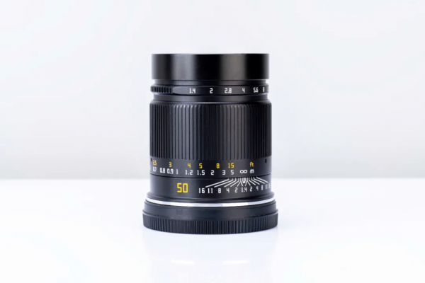 一千出頭的國產徠卡式50mm F1.4鏡頭 一千出頭的國產徠卡式50mm F1.4鏡頭