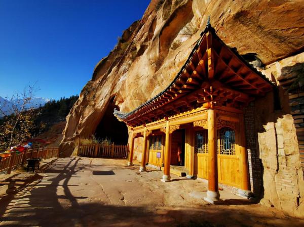 甘肅一冷門石窟群，年代久遠極具藝術價值，知道的人卻很少