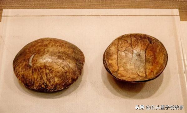 遠征軍女兵被野人土著擄走，用頭蓋骨當水瓢，後人痛哭：帶你回家