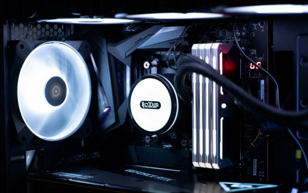 懶癌玩家的書房，小電競桌面改造雜談