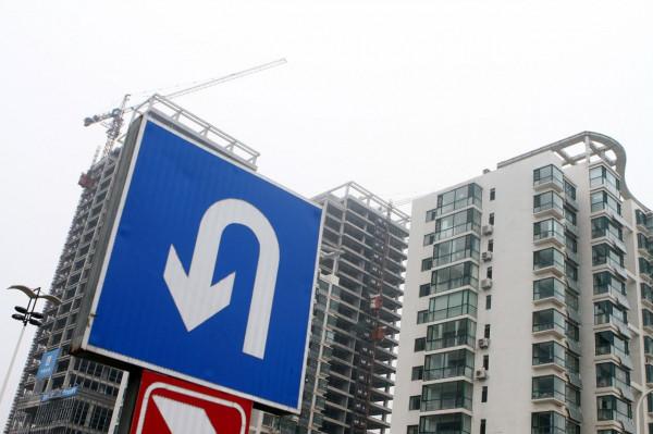 地產商躺平不搶了,上百宗土地流拍,央企國企逆勢掀起拿地旋風 地產商躺平不搶了,上百宗土地流拍,央企國企逆勢掀起拿地旋風