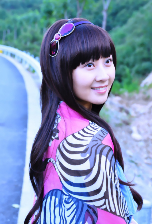 二仙女橙兒：參加過快女，曾轉行當老師還教過許凱，現復出演太后