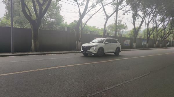 試駕廣汽傳祺GS4 PLUS，詮釋何為牌面，力做全能王拒絕偏科