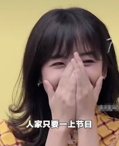 倪萍笑稱她是央視“收視密碼”的王冰冰到底有多火? 倪萍笑稱她是央視“收視密碼”的王冰冰到底有多火?