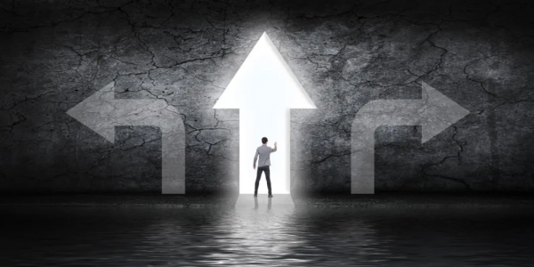 2022年地產營銷人該&OpenCurlyDoubleQuote;轉行&rdquo;還是&OpenCurlyDoubleQuote;轉型&rdquo;？