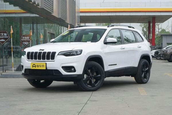 Jeep自由光：2.0T動力爆265馬力，採埃孚進口9AT，適時四驅，香？