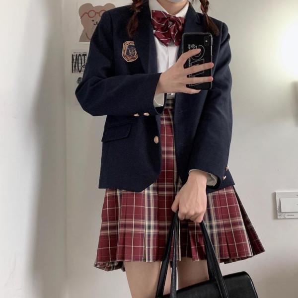 穿上秒變麻衣學姐？這些動漫人物的JK平替穿搭～快學