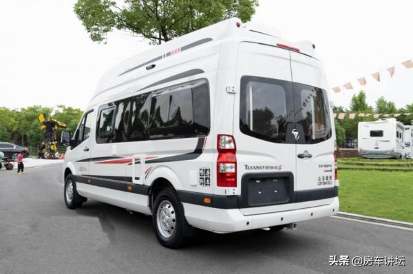 嶸野景詩B型房車:國六排放B型現車特價出,400Ah鋰電池現價28.8w 嶸野景詩B型房車:國六排放B型現車特價出,400Ah鋰電池現價28.8w