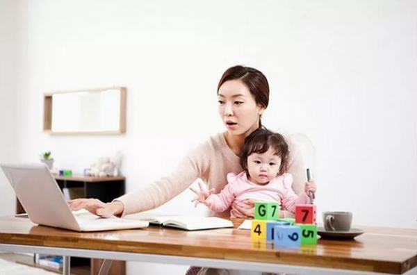 “我不上班誰掙錢養你”？父母無意的話，可能會傷了孩子的心