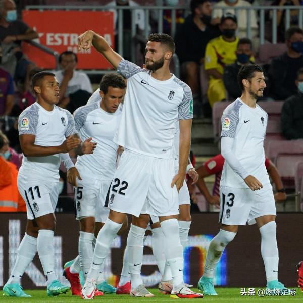 1-1！巴薩90分鐘絕平搶分，排名第7落後皇馬5分，球迷狂噓科曼