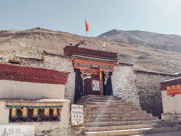 兩個人，一輛車，阿里北線無人區穿越