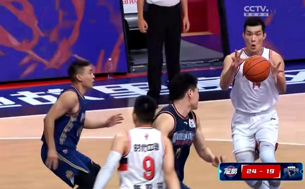 陳盈俊19+7+10，廣州12分輕取同曦，郭凱19+9，西熱力江15助攻