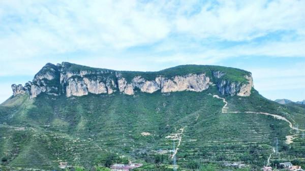 32歲,終究活成了最討厭的那種人,也明白了,冷暖自知,悲喜自渡 32歲,終究活成了最討厭的那種人,也明白了,冷暖自知,悲喜自渡