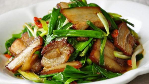 去飯店吃飯,這6道下酒菜一定要點,經濟實惠,全是老酒鬼的最愛 去飯店吃飯,這6道下酒菜一定要點,經濟實惠,全是老酒鬼的最愛