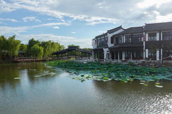 歲月流轉，沉澱千年佳話；古裡紅豆，再現盛世繁華