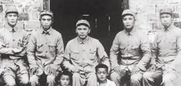 開國元帥與大將、上將、中將、少將分別享受怎樣的待遇？