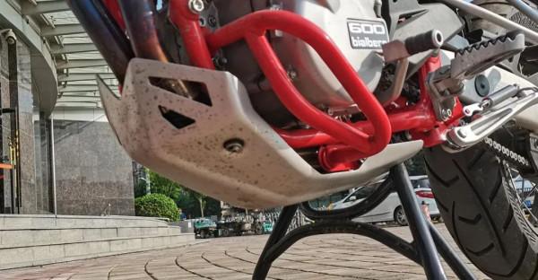 另一派拉力,綜合素質強悍 - 試駕SWM SD650 另一派拉力,綜合素質強悍 - 試駕SWM SD650