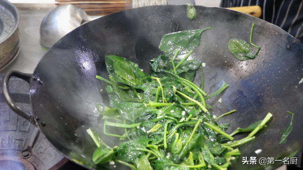 三月養肝“黃金期”！記住“吃5樣忌3樣”，科學養護，越吃越健康