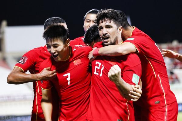 李鐵已正式告別國足，新帥人選將是“二選一”，歸化去留懸念重重