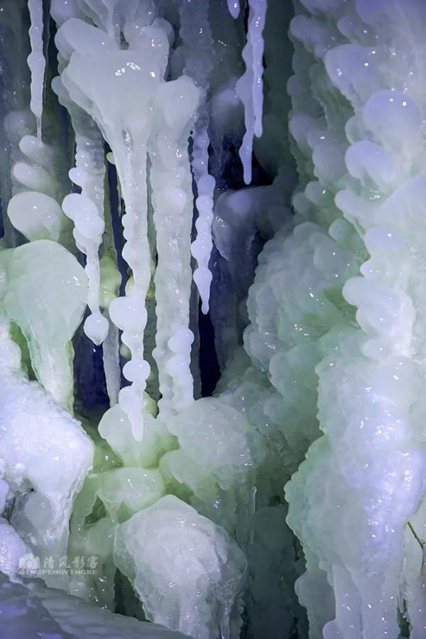 冬至：堆晶砌玉泉上凌
