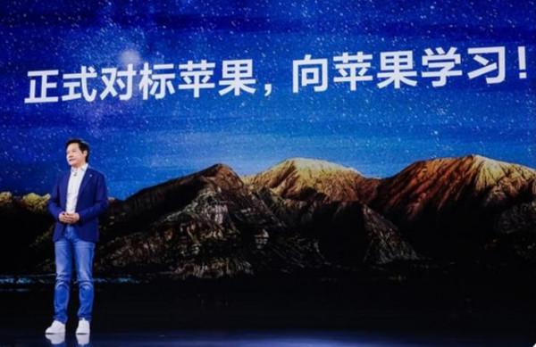 釋出一款小米12，雷軍將蘋果、華為、三星、OV全部吊打了個遍
