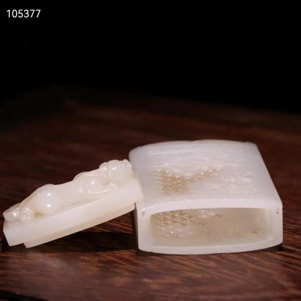 晚清 和田玉人物故事香囊