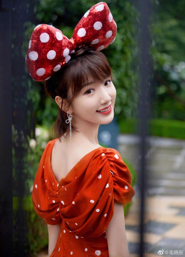 甜美小公主 毛曉彤