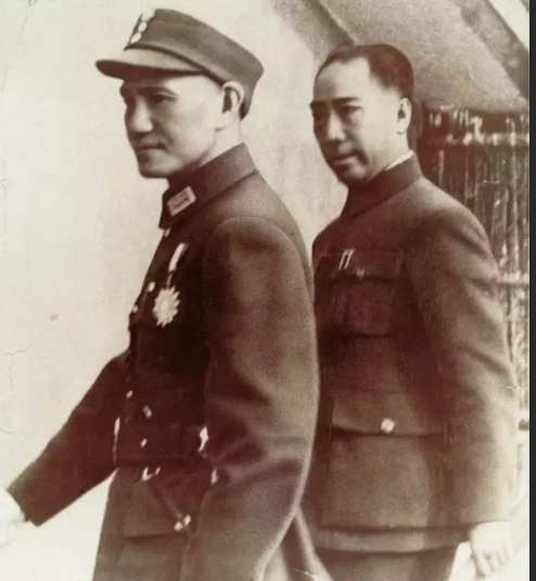 張學良被囚湖南鳳凰寺：于鳳至作陪，張治中上山探望時託其帶信