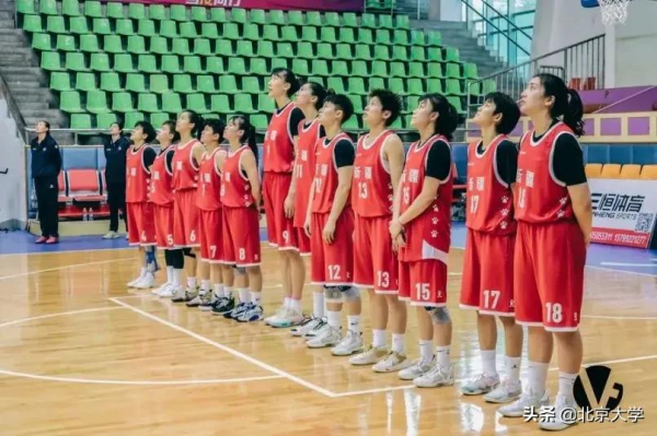 全運會上的北大學子！