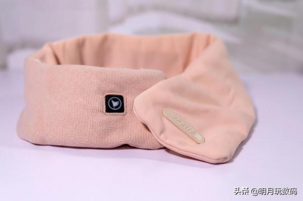 冬日暖心好物——飛樂思發熱圍巾,3秒速熱驅寒保暖 冬日暖心好物——飛樂思發熱圍巾,3秒速熱驅寒保暖