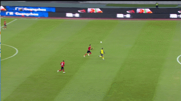 山東2:0海港穩定冠軍,楊立瑜傳射送鄭智首勝,廣州城5:0虐殺國安 山東2:0海港穩定冠軍,楊立瑜傳射送鄭智首勝,廣州城5:0虐殺國安