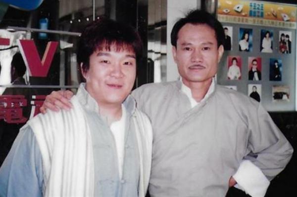 一眾打星相聚過中秋！林正英師弟變化大，林國斌戴20萬名表顯闊氣