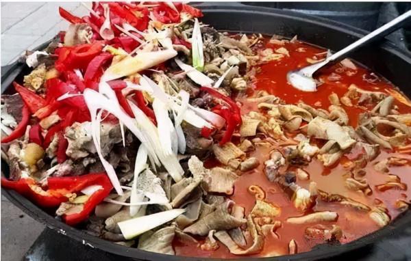 這些奇葩的新疆飯,全吃過的真不多 這些奇葩的新疆飯,全吃過的真不多