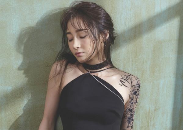 10年前錯愛文章，36歲攀上花心富豪，姚笛始於顏值毀於任性