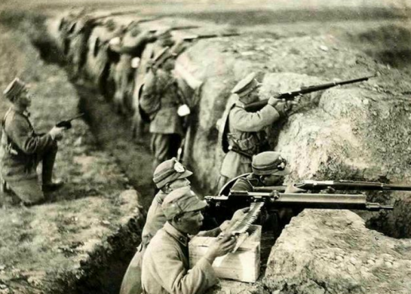 富陽老木匠，為給女兒報仇，將鬼子引入石灰窯，殲滅700人