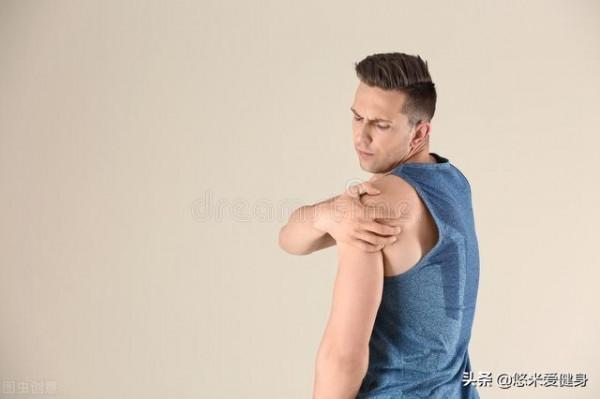 如何熱身才能減少肩部不適感？簡單4個步驟，快速提升訓練狀態