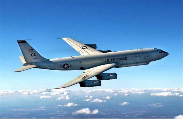 霸氣!臺島附近空域,解放軍雙語驅離美軍機:立即離開,否則攔截 霸氣!臺島附近空域,解放軍雙語驅離美軍機:立即離開,否則攔截