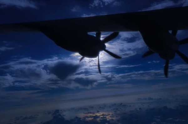 11月10日,東部戰區實戰訓練;臺軍驅離美機;美軍排放超140國 11月10日,東部戰區實戰訓練;臺軍驅離美機;美軍排放超140國