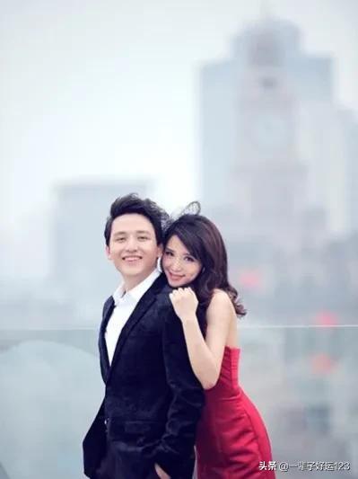 張楊果兒優雅旗袍裝驚豔四方，主持人白克力戲稱：羨慕你老公