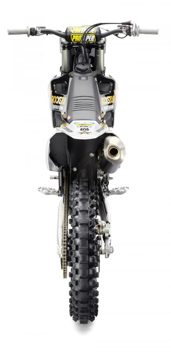 胡斯瓦那 2022 FC250、450 AMA 廠隊市售版