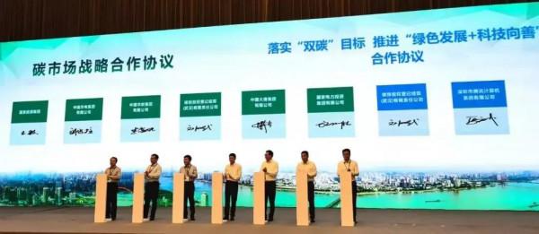 特斯拉，谷歌，臉書，這些科技巨頭為何紛紛搶做賣炭翁？